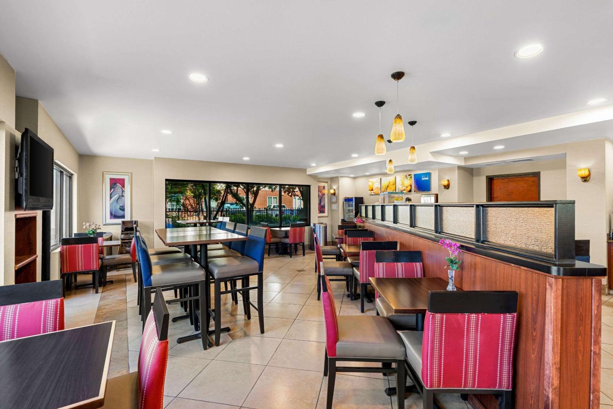 Comfort Suites Vacaville-Napa Valley Area Esterno foto