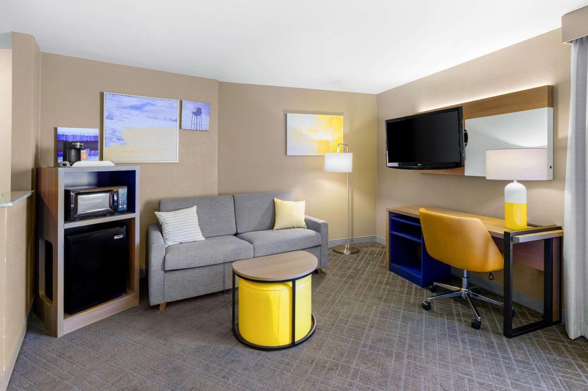 Comfort Suites Vacaville-Napa Valley Area Esterno foto