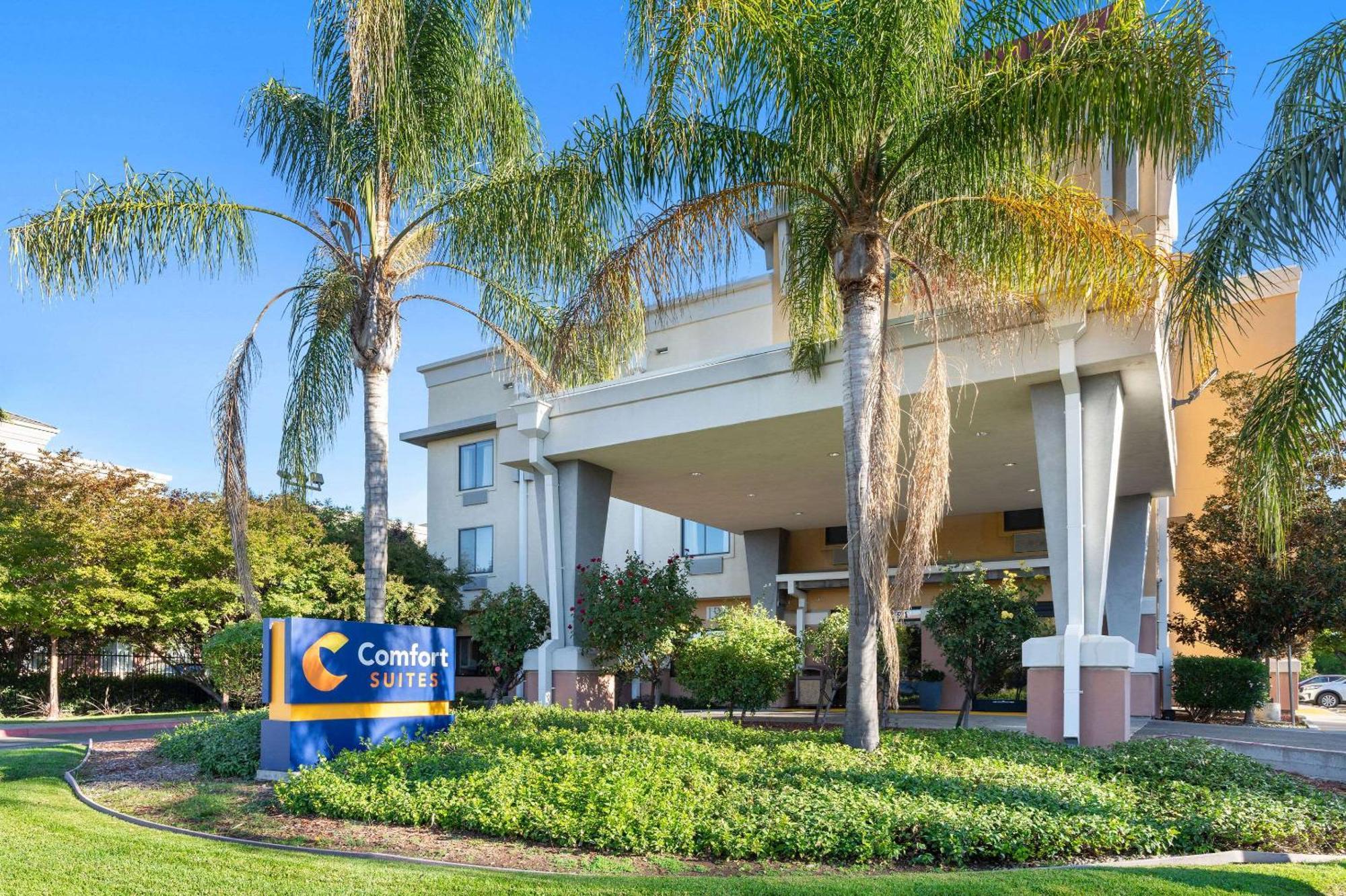 Comfort Suites Vacaville-Napa Valley Area Esterno foto